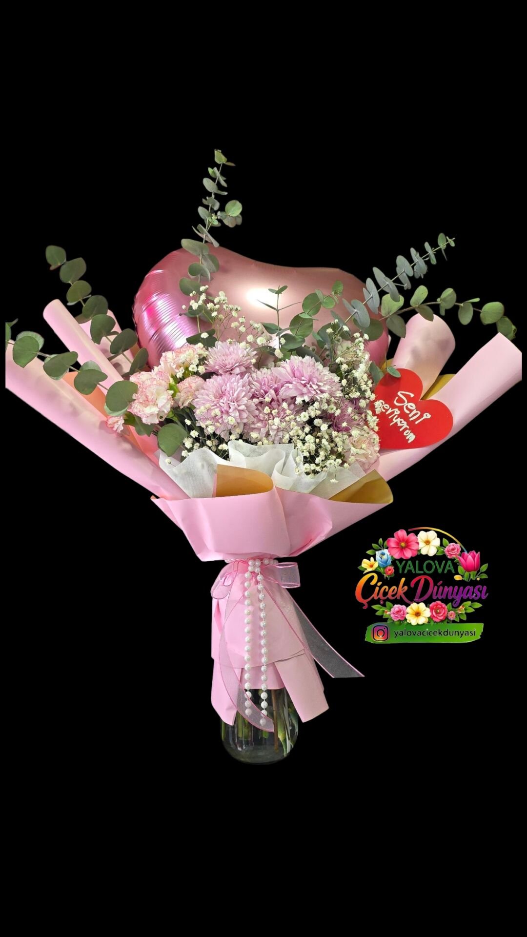 Pembe Zarafet – Kalp Balonlu Özel Tasarım Çiçek Buketi